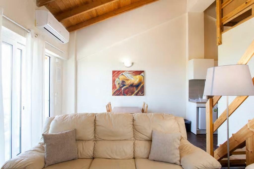 Arion Stables & Apartments Chersonissos Buitenkant foto
